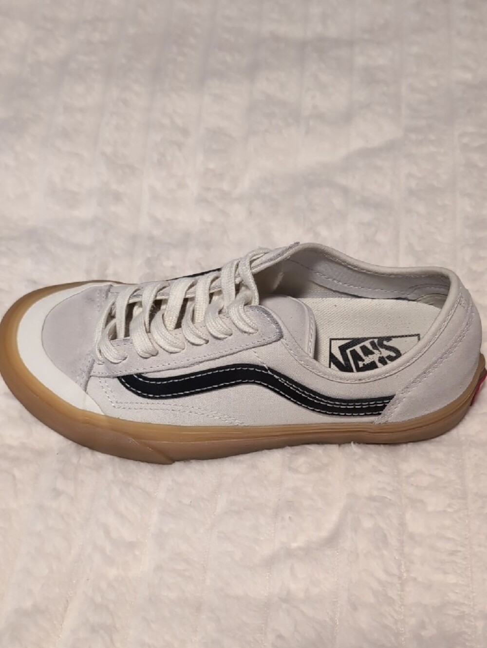 Classic Low-Top Women’s Sneakers — White with Black Stripe - Picture 7 of 7